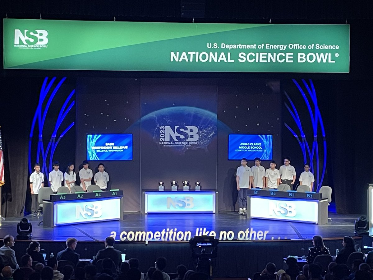 Competition is starting now for Middle School National Science Bowl Finals 2023! Good luck to BASIS Independent Bellevue (Bellevue, Washington) and Jonas Clarke Middle School (Lexington, Massachusetts) #NSB2023 Tune in using the retweeted link! 🧫🧬🔭⚗️🔬🧪🥼