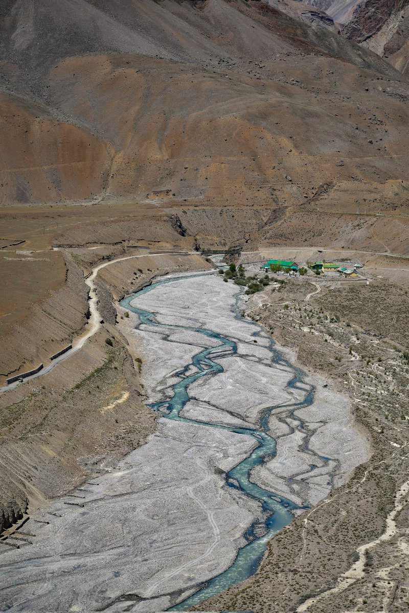 arvindnegii's tweet photo. Rongtong
Spiti, India

#ThePhotoHour #PhotoOfTheDay #StormHour 
#mountains #IncredibleIndia #himalaya #Nikon 

@dharamveerifs @incredibleindia @aishwaryarajifs @hp_tourism @tourismgoi @himisra – at spiti https://t.co/X8ixaMrANh