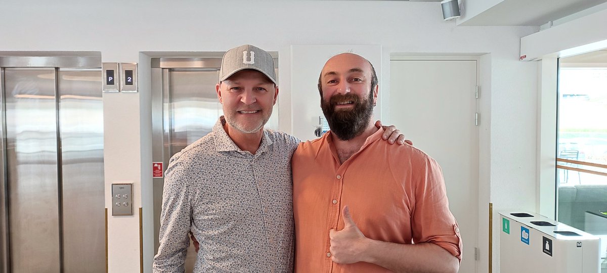 Gagi Eriş tweet media