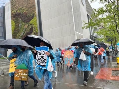 MaketheRoadNJ's tweet photo. #ICYMI: 300 + members of @ForTheManyNJ coalition braved the torrential rain to demand @GovMurphy continue to tax wealthy corporations and #FundOurNJ

Missed the action? Take action with us here: https://t.co/5FHUnVCRWl 

#FundOurNJ #FundOurFamiliesTaxAmazon https://t.co/Xa9HMOzTTC