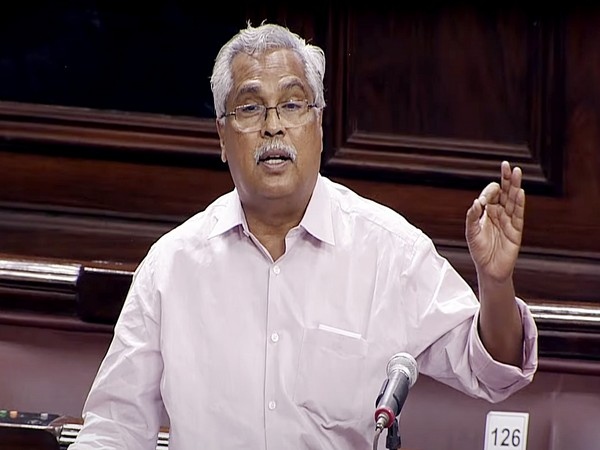 ani_digital's tweet photo. CPI MP writes to Union Minister Bhupendra Yadav, asks to implement SC directive
Read @ANI Story | https://t.co/xKs8YQb4Oq
#CPI #BhupendraYadav #SCdirective #BinoyViswam https://t.co/VG80WCgPEl