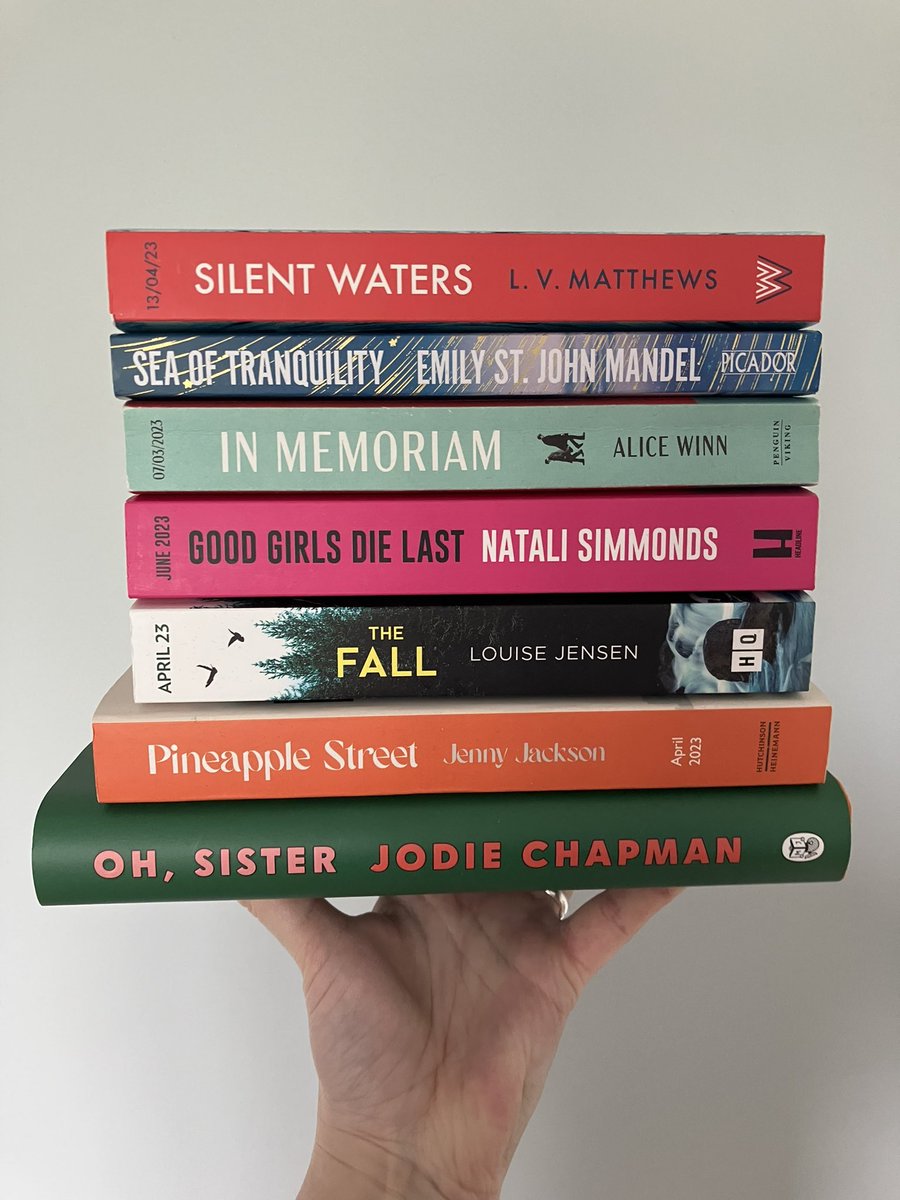 LauraPAuthor's tweet photo. April reads. I also read three of my own books as part of editing. Some absolute gems this month.
#OhSister #PineappleStreet #TheFall #GoodGirlsDieLast
#InMemoriam #SeaofTranquility
#SilentWaters
On audio: #HelloStranger #TheForgetting #Impossible #NotesonHeartbreak https://t.co/YCiofvbiBs