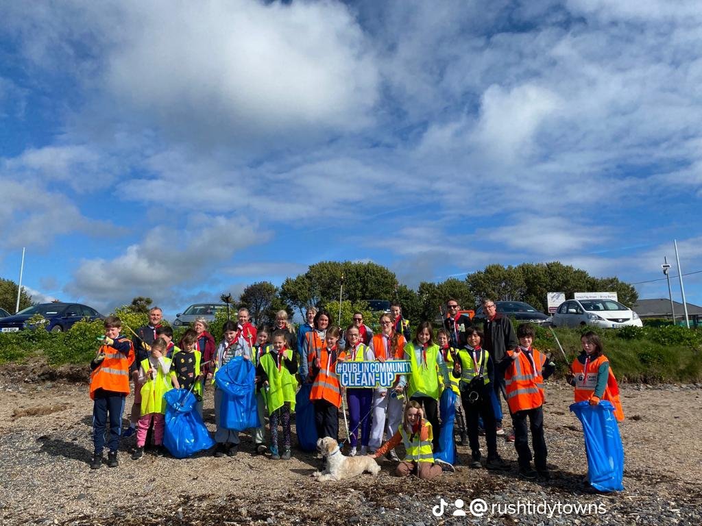 Huge thanks to the Cubs from 38th Rush Scout Group and their leaders who did a clean up of the South Beach today as part of the Dublin Community Clean-up Day and An Taisce National Spring Clean . Well done all 👏🏻👏🏻
#RushCommunityCouncil 
#dublincommunitycleanupday