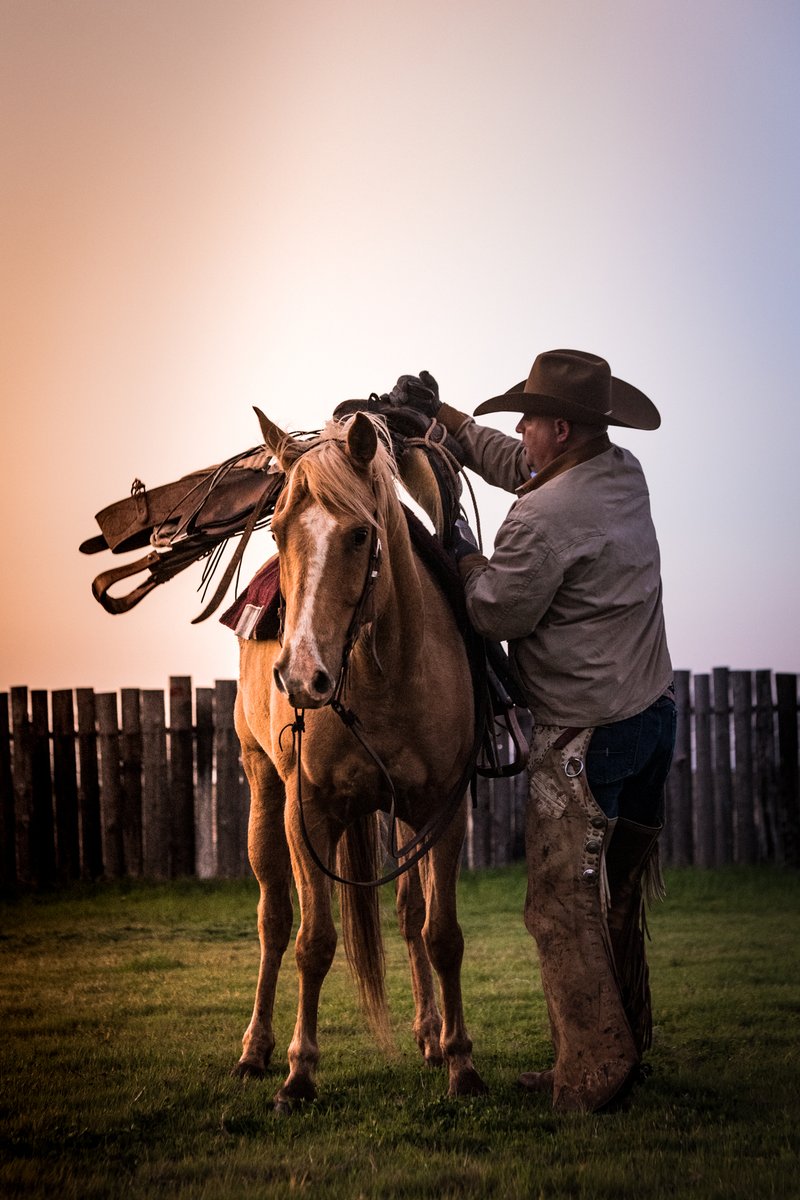 'Courage is being scared to death but saddling up anyway.' John Wayne

Happy Monday everyone! Have a great week!

wellborn2rbeef.com

#motivationmonday #saddleup #letsride #besomebody #hitthetrail #Texascowboys #thecowboyway #steakmakers #wellborn2rranch #well2rbeef