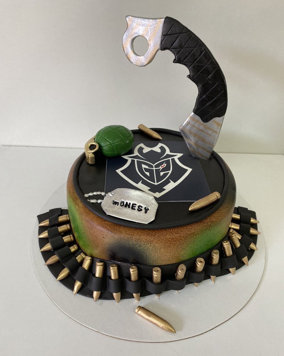 Only the best cake for CS's best 🙏🎂