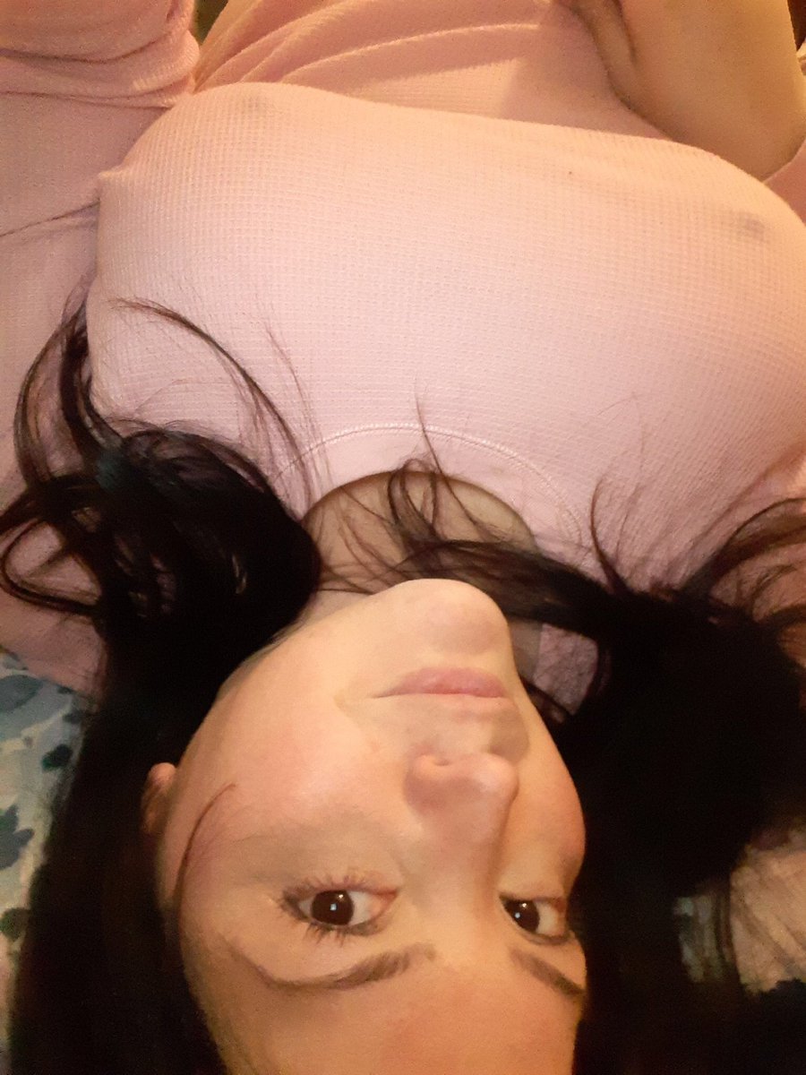 purpleviolets27's tweet photo. Wanna see these tits and pretty face? ;)~  follow and share ;) follow on only fans for more 😘🥵 https://t.co/9bxpOq02Zz