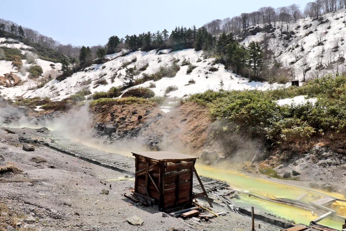 火山はお好き? ええ、結構! 今回の旅には何かしら火山地形が絡んでました。  ちなみに、明日は渋峠経由して帰るのでこれも火山です