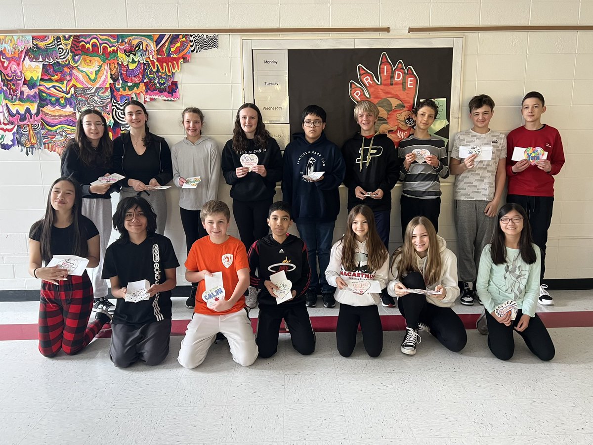 7thMacarthur's tweet photo. Congrats to our Spring Students of the Season! 🌿♥️ #machadpride #proud2bd23 https://t.co/Of1Jnsfsrg