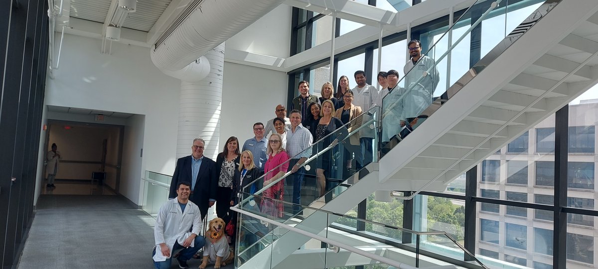 Was fun hosting ACS donor lab tour !! Appreciate all the support !! <a href="/ACS_Research/">ACS Research</a> <a href="/utswcancer/">UTSW Simmons Cancer Center</a> @UTSWNews <a href="/UTSWCancerBio/">UTSWCancerBio</a>