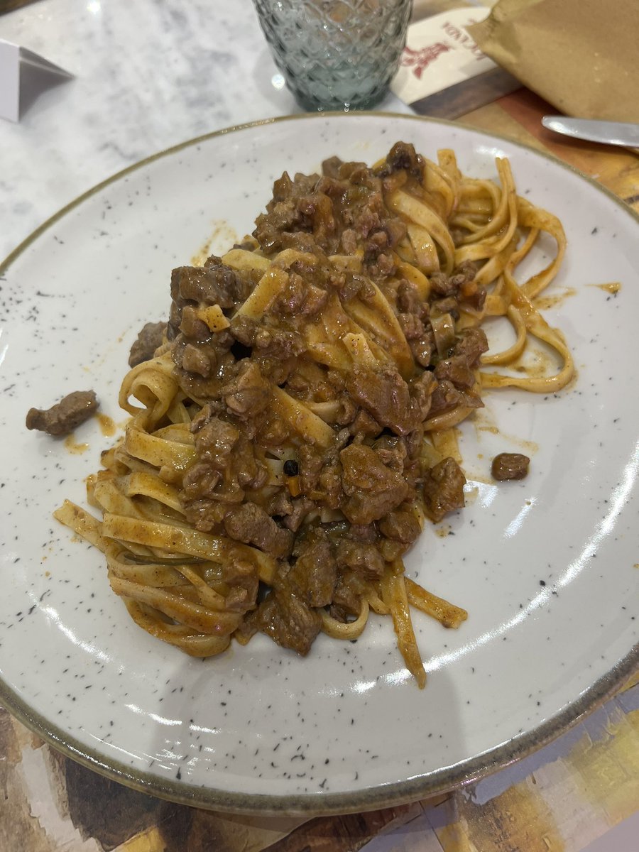 Una fettuccina al cinghiale  in bianco #chefcarlo #locandadellangelo