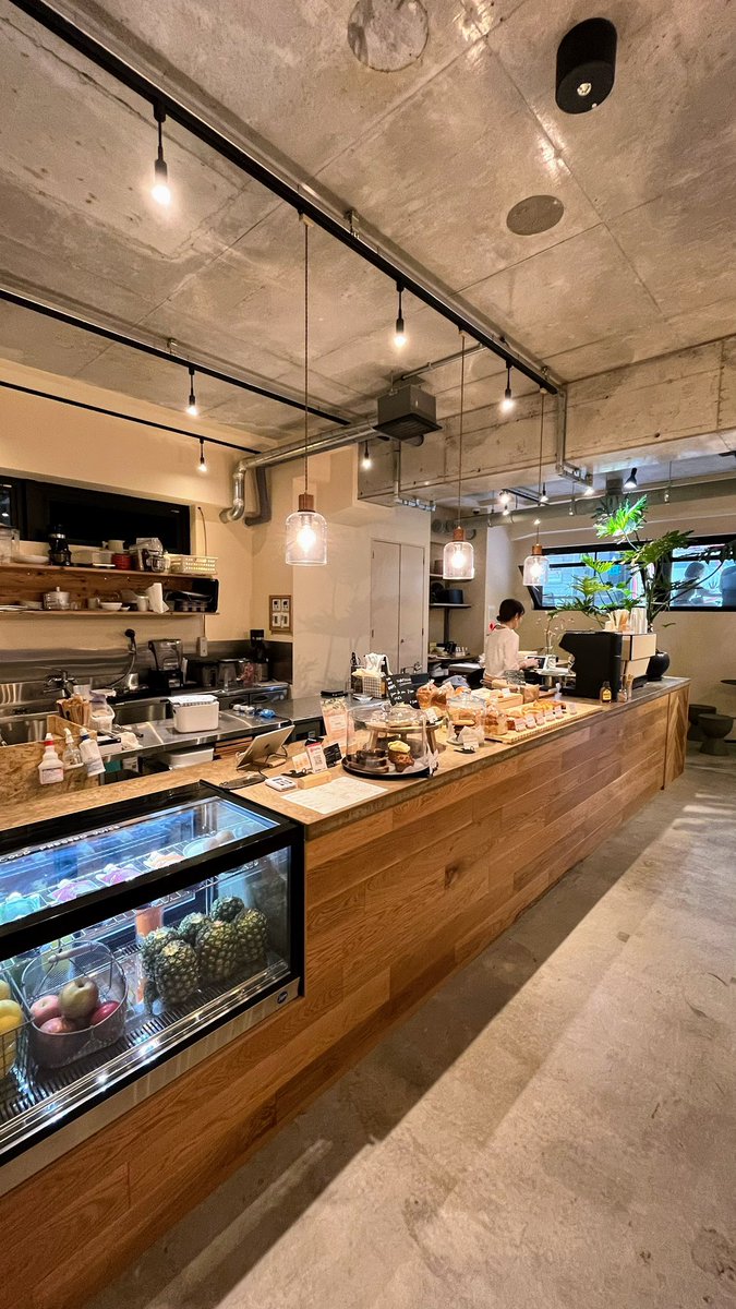 newworkfun's tweet photo. 今日は初台のuba coffeeへ
PASS無WiFiあり、壁のコンセント使用可能（2箇所）
ART HOTELS SHIBUYAの1Fに入っているベーカリーカフェ
表通りから少し入ったところにあるので意外と穴場かもしれない
朝8時オープンなので朝活にも
#朝活 #カフェ巡り #作業カフェ https://t.co/veAGM4QKOb
