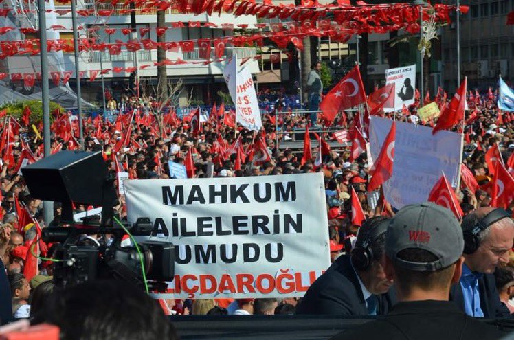 Unutulanlar unutanları asla UNUTMAZLAR❗️

SESSİZ ÇIĞLIKLARI DUYURMAYA GELDİK! 

Mahkumun Umudu Kılıçdaroğlu

<a href="/RTErdogan/">Recep Tayyip Erdoğan</a> 
<a href="/kilicdarogluk/">Kemal Kılıçdaroğlu</a> <a href="/meral_aksener/">Meral Akşener</a> <a href="/T_Karamollaoglu/">Temel Karamollaoğlu</a> <a href="/Ahmet_Davutoglu/">Ahmet Davutoğlu</a> <a href="/DpGultekinUysal/">Gültekin Uysal</a> <a href="/alibabacan/">Ali Babacan</a> <a href="/vekilince/">Muharrem İNCE</a> <a href="/DrSinanOgan/">Dr. Sinan Oğan</a>