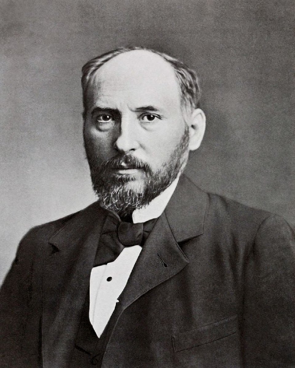 Tal día como hoy de 1852 nacía Santiago Ramón y Cajal, médico y científico español que ganó el Premio Nobel de Medicina en 1906.

#santiagoramónycajal #ramónycajal #medicina #premionobeldemedicina #histología #neurociencia #anatomía #historiae