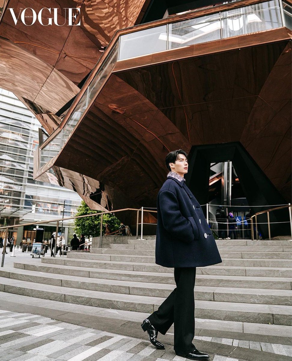 TrendforwinTH's tweet image. Like  comment and share

voguethailand
IG
✅instagram.com/p/CrscOT7vnmz/…

FB
✅facebook.com/38928272112570…

WIN AT TIFFANY LANDMARK 
#TiffanyAndCo 
#TheTiffanyLandmark 
#TiffanyAndCoxWIN 
#winmetawin @winmetawin