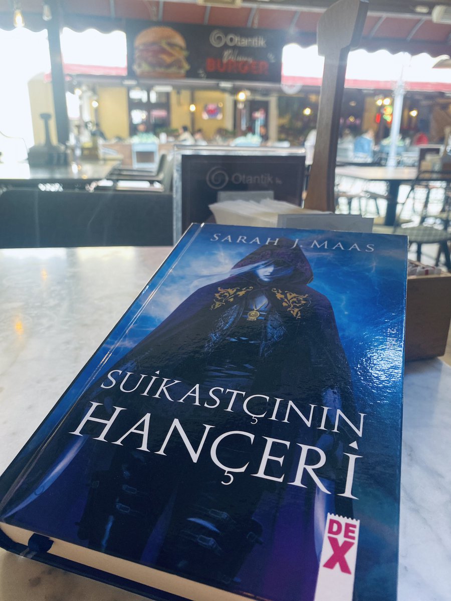 Dila_K55's tweet photo. #camşato #suikastçınınhançeri #kitab_caffe #kitapsever #kitapokumak #kitapalıntıları #KitapKurtlarıYarısıyor #kitap https://t.co/B245HBTkY0