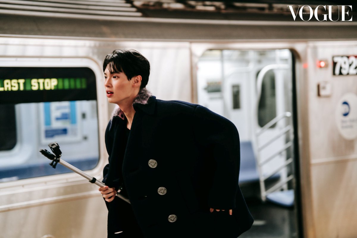 mtwbbbn's tweet image. ถ่าย Vlog มั้ย เอาเด . . 😳 รอนะ จะรอนะ

#winmetawin