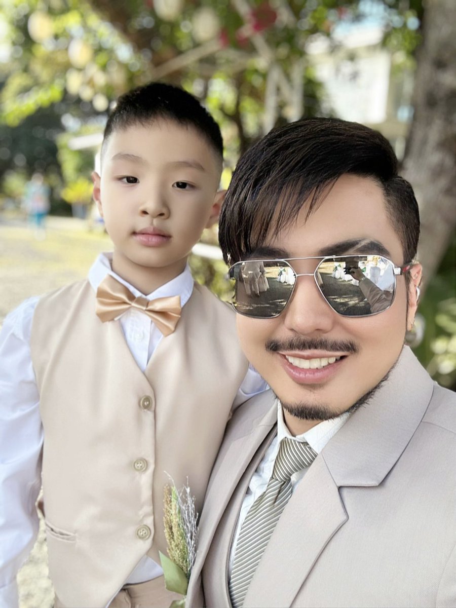 sirwil75's tweet photo. Meet Nongnong Wilbert Tolentino &amp; Coin bearer Willard King Tolentino 😘

#sirwil75 #wilking17 #KaFreshness #mightyking #littlekafreshness #wilberttolentino #willardkingtolentino
#fatherandson #weddingvenue #teamkafreshness https://t.co/zMxfQhkVuD