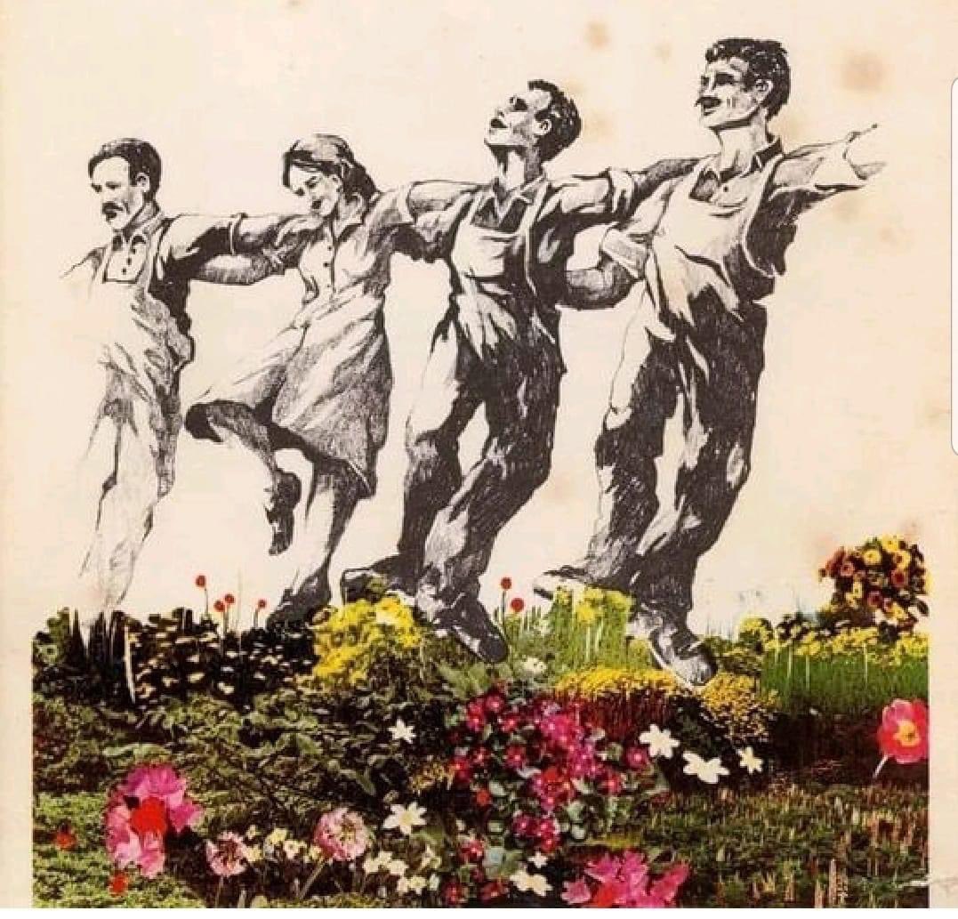 Ve elbette ki, sevgilim, elbet, 
dolaşacaktır elini kolunu sallaya sallaya, 
dolaşacaktır en şanlı elbisesiyle: işçi tulumuyla
bu güzelim memlekette hürriyet…
Nazım Hikmet