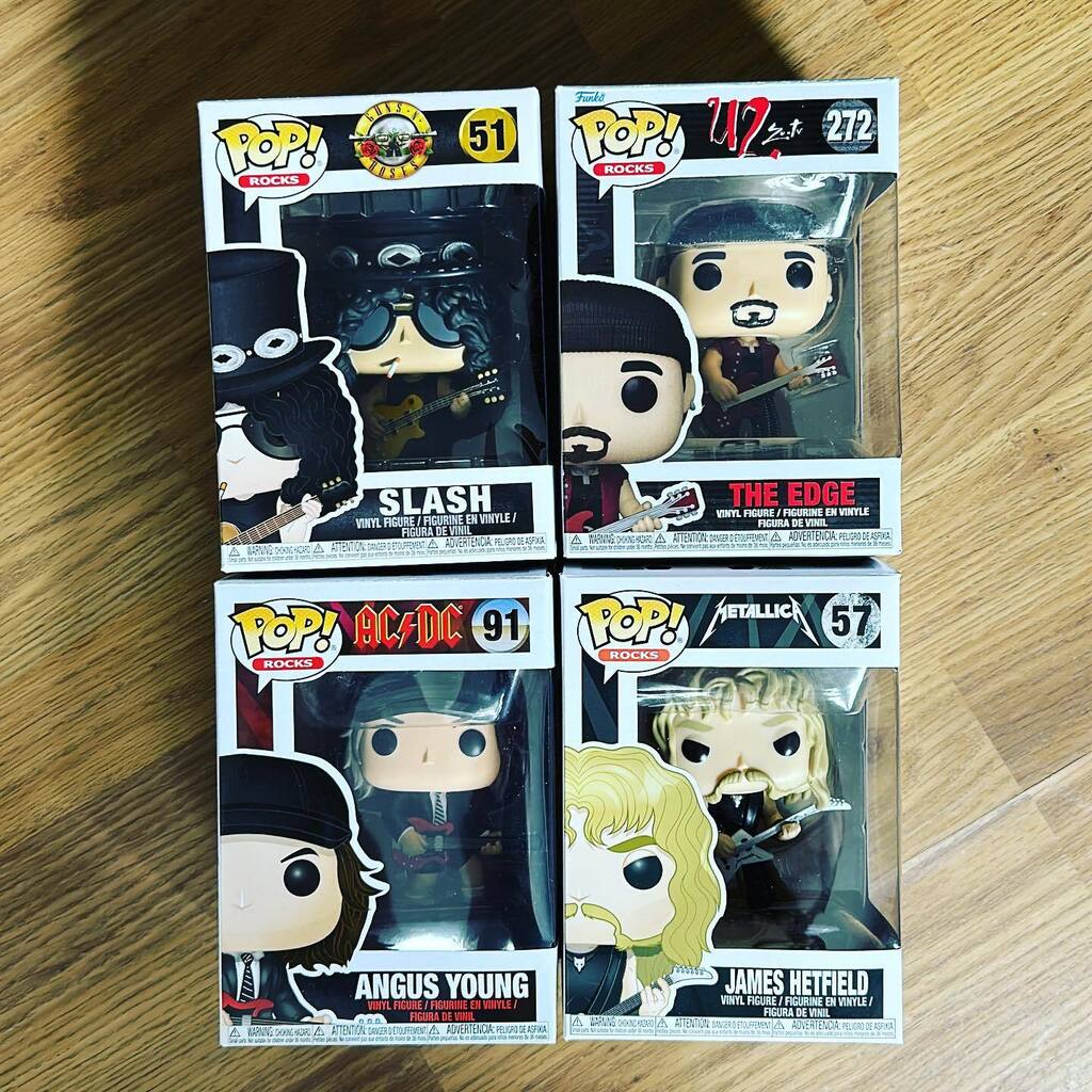 louyouk's tweet image. Inventaire des #Pop #TeamRock #TeamMetal instagr.am/p/Crsf1AkLPVW/