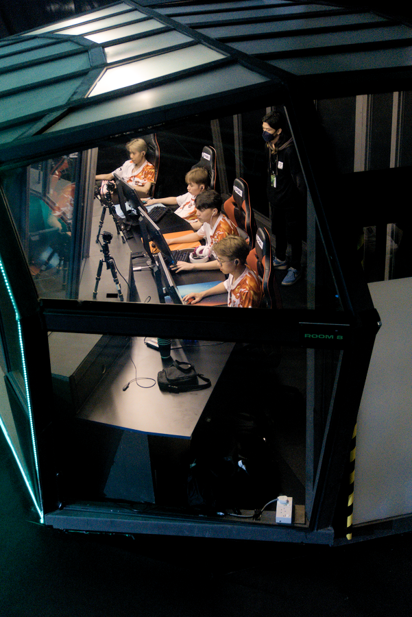 InviSan Casts tweet media