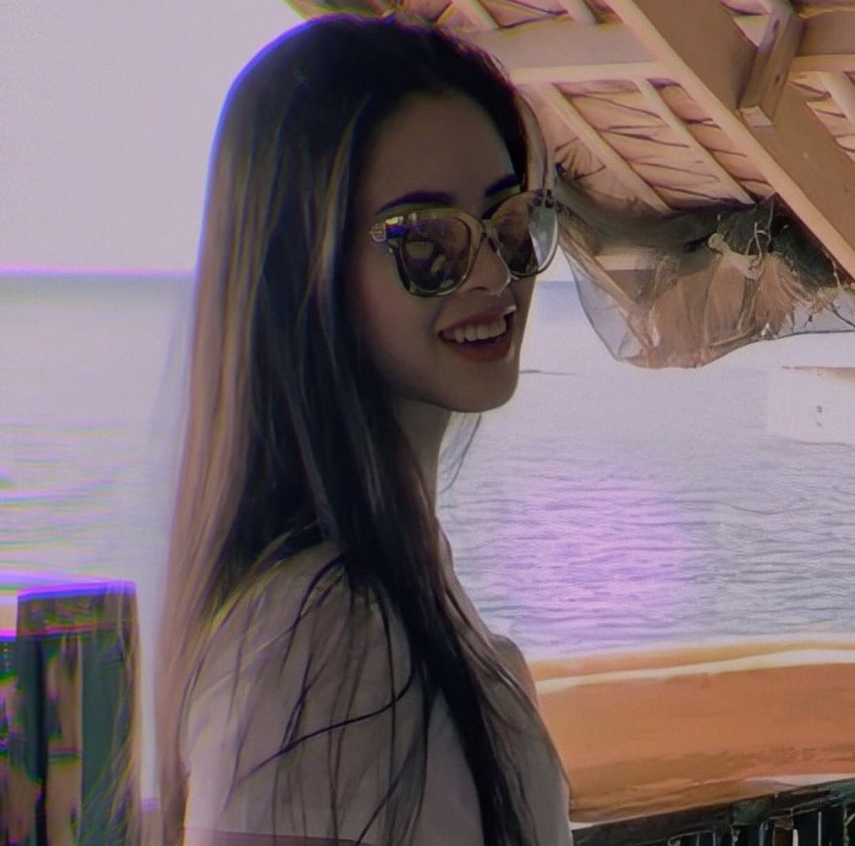 Happy birthday kisses! May this day bring you all the things that make you smile. Love u. 🤟🏻

HAPPY 24TH BIRTHDAY KISSES 
<a href="/KissesDelavin/">Kisses Delavin</a>
#KissesDelavin