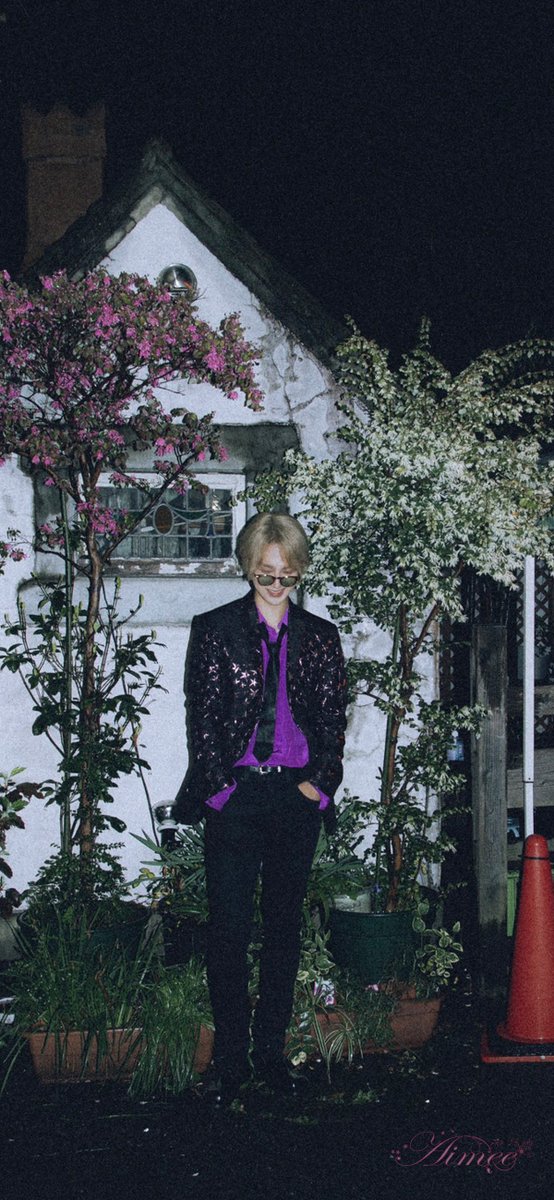 aimee191020's tweet photo. 230501 & #君という桜の花びらが僕の心に舞い降りた x Wallpaper 🎨 📱 ☂️
#예성 ☁️ #Yesung ☁️ #艺声
#イェソン ☁️ @shfly3424
#Sensory_Flows ☁️ #Floral_Sense
#예성버블 ☁️ #Yesungbubble
🚫All https://t.co/92DXBTVTfA