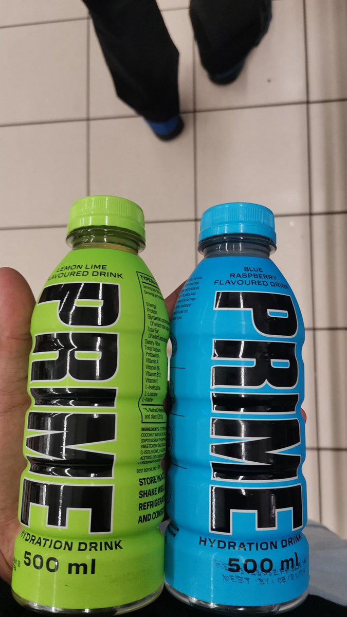 ForNiben's tweet photo. @KSI @LoganPaul you guys started something in South Africa🤣🤣 https://t.co/TFYZIk4fbm