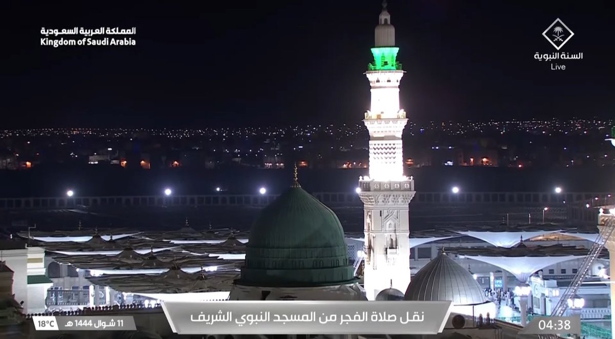on-twitter-scenes-from-fajr-prayer-in-masjid-an-nabawi-fajr