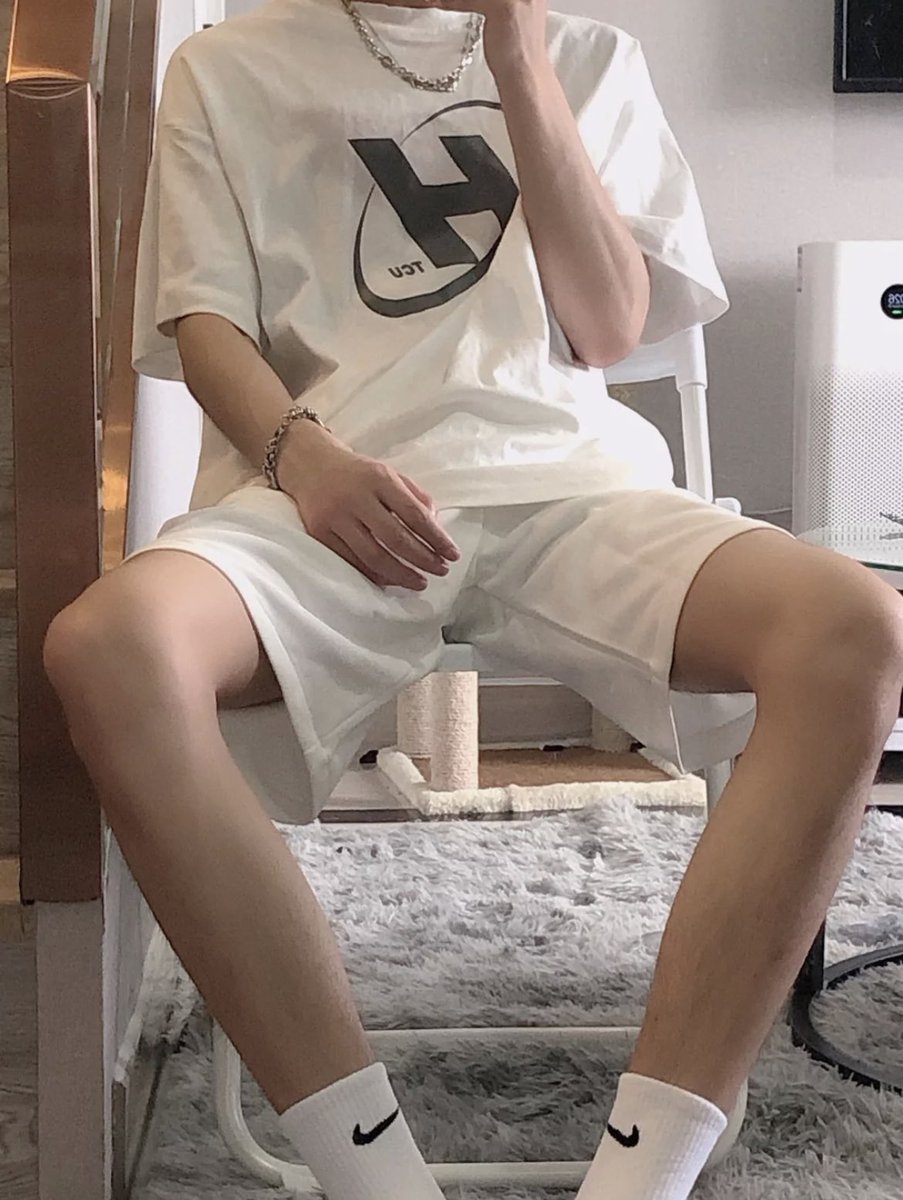 baize_v's tweet photo. 无聊的一天 https://t.co/RZ0dDeEV5r