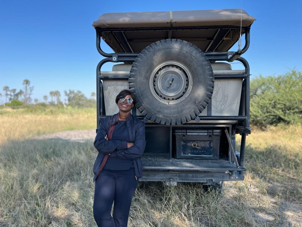 [ #FORBESUNDER30 ] Striking a pose as the sun rises at #QoronkweCamp in the Wilderness of #OkavangoDelta in #Botswana.
w/ @Forbes @TropicsGroup @TiguiMining 

#TiguiHoldings #Botswana #Africa #TravelAfrica #Safari #ForbesUnder30 #Under30Summit #ForbesAfrica #Afrique #VisitAfrica