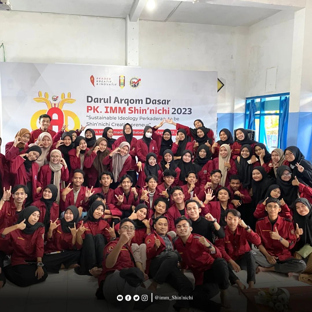 ImmShinnichi's tweet photo. Hari keempat sekaligus penutup Darul Arqom Dasar Pk imm Shin'nichi 2023-2024.

Babat. Lamongan 30 April 2023

#kaderkreatifinovatif
#immahinnichi
#dadimmshinnichi #immumsurabaya
#immsuroboyo https://t.co/aUV4l33nP4