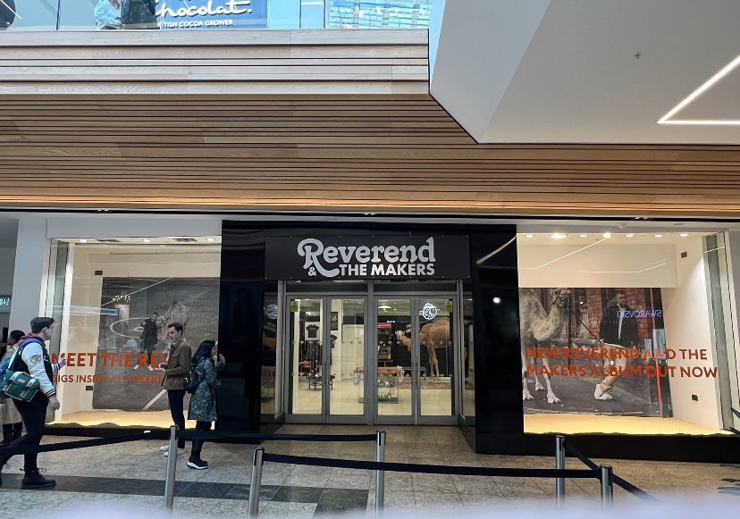 We’ll see you all in Revs pop up store in @LoveMeadowhall at 2:30pm today!

#revarmy