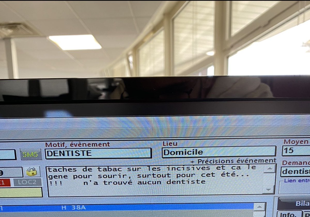 Apcess_dent's tweet photo. De garde au SAMU aujourd’hui et.. 😂 https://t.co/OIN5SDfd32
