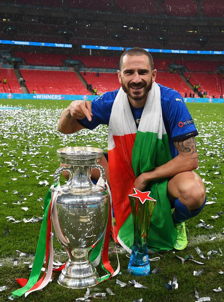Happy birthday to Leonardo Bonucci, who turns 3  6  today One of the best defenders of his generation  