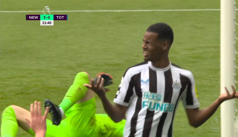 Zia Basit (@calm_waters) on Twitter photo Does this picture represent the story of the #NUFC season for the players, pundits, fans and opposing Teams.
How is this happening?
<a href="/alanshearer/">Alan Shearer</a> <a href="/GaryLineker/">Gary Lineker</a> Does this picture represent the story of the #NUFC season for the players, pundits, fans and opposing Teams.
How is this happening?
<a href="/alanshearer/">Alan Shearer</a> <a href="/GaryLineker/">Gary Lineker</a>