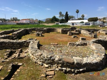 Thesaurarius's tweet image. Imágenes de la basílica &quot;paleocristiana&quot; de Vega del Mar (San Pedro, #Marbella).
Baptisterio y sistema de doble ábside con paralelos bizantinos, siglos IV-VII, contexto de la #Spania bizantina.