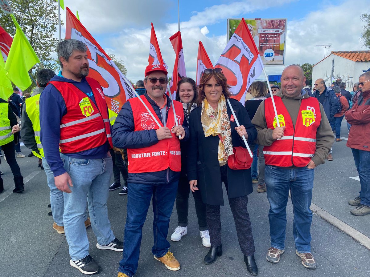 A la Roche sur Yon, Toulouse, Grenoble, Metz le bureau confédéral présent pour les revendications et contre toute régression sociale ce #1mai
