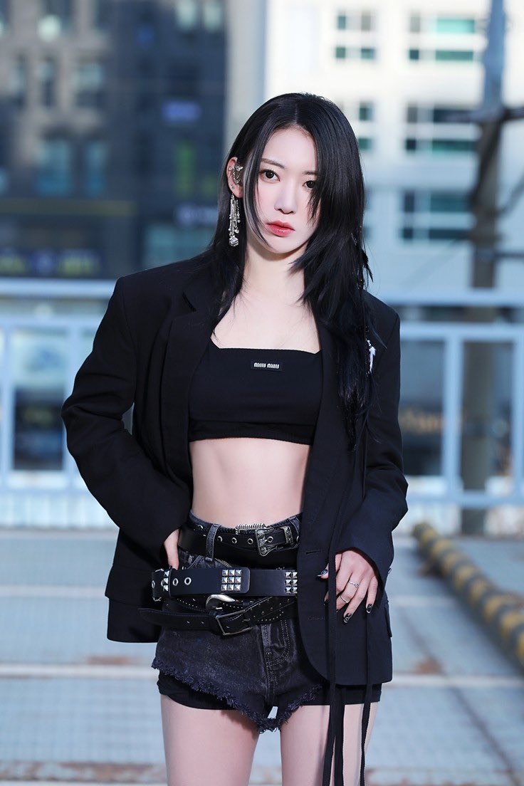 沼らせる女代表
#宮脇咲良