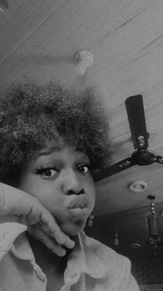 Happy new month guys 🥰