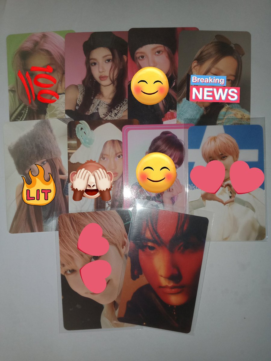 aiacartz_'s tweet photo. earmuffs, pout, and hyein wev pcs sold!! https://t.co/WzvzKkyDp4