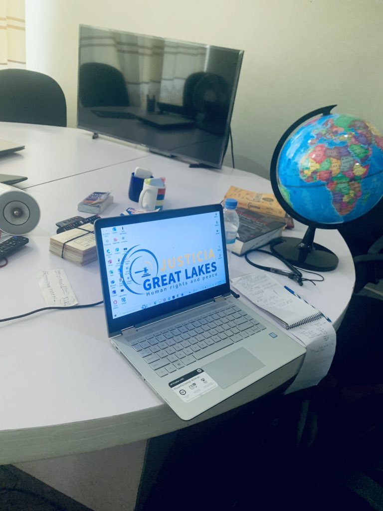 JGLAfrica's tweet photo. @jglAfrica souhaite une Bonne fête de travail à tous ! Spécialement à tous ces jeunes #peacemakers et #humanRightDefenders partout dans le monde 🌍, la lutte continue … 💪🏻@peace_drc @mulungula_kyabu @MubalamaEsther @Grallie2 @ahadigrace243 @orsafari1 https://t.co/JbFBT5vptE