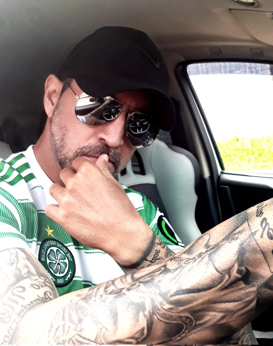 theoJBS's tweet photo. Dirigindo at�� a próxima Treble!!🍀🍀🍀🏆🏆🏆
Copa da Liga Escocesa 🏆
Campeonato Escocês...loading...
Copa da Escócia https://t.co/RbaneHBMm1