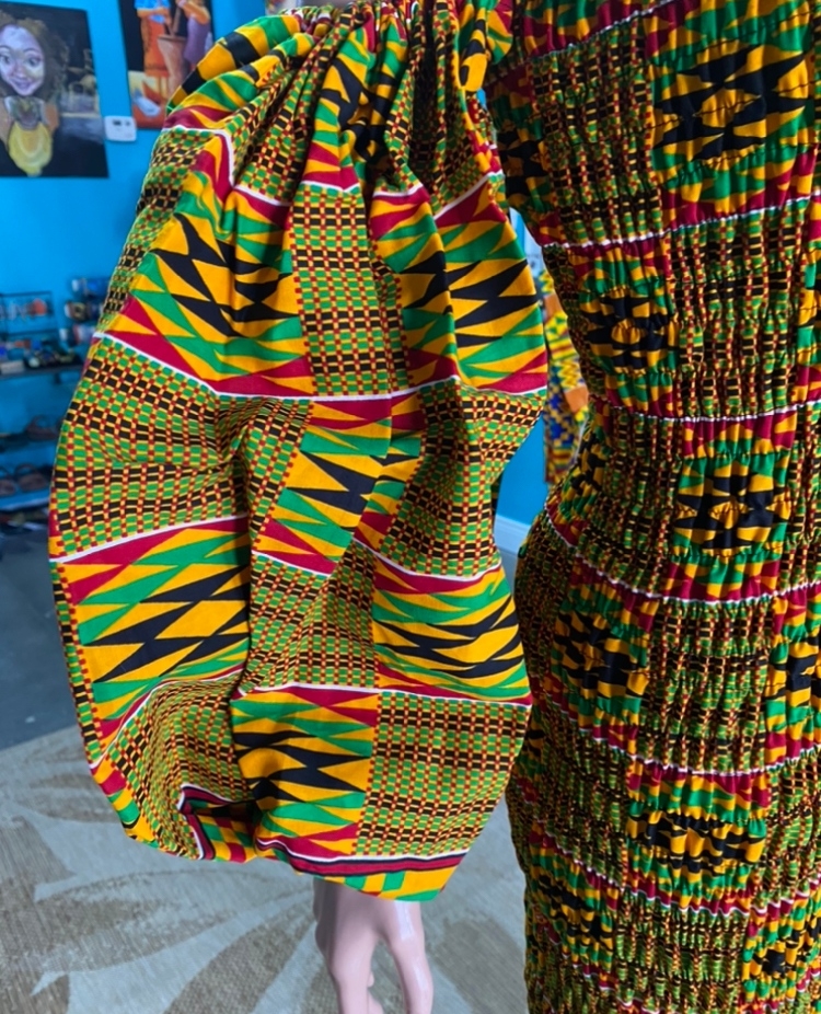 accent_styles's tweet photo. Marshariki, will always be a tribe favorite at Accent Styles Boutique! 🛍 ✨

Keep swiping to see a happy tribe mate rocking her purchase! 
We're open Wednesday 12pm - 6pm 
2742 N Florida Ave 

#waistbeads #africanwedding #africanbridesmaid #africanweddingparty  #africanprints https://t.co/7wns8N972A