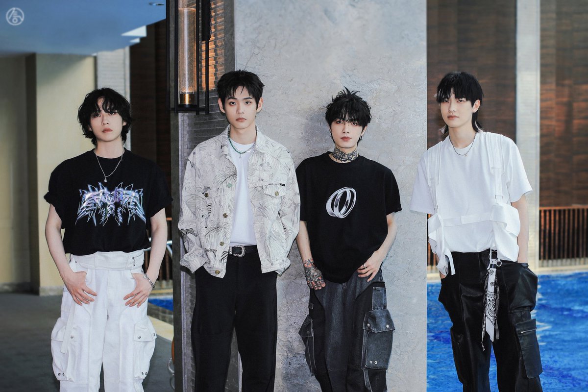 BandLeague's tweet photo. #气运联盟 2023首次乐队演出（胡宇桐缺席）4.30 太湖湾音乐节
#AirLeagueBand first band performance in 2023 (except drummer Hu Yutong) at Tai Hu Bay Music Festival on April 30 https://t.co/RgRE1WA93s