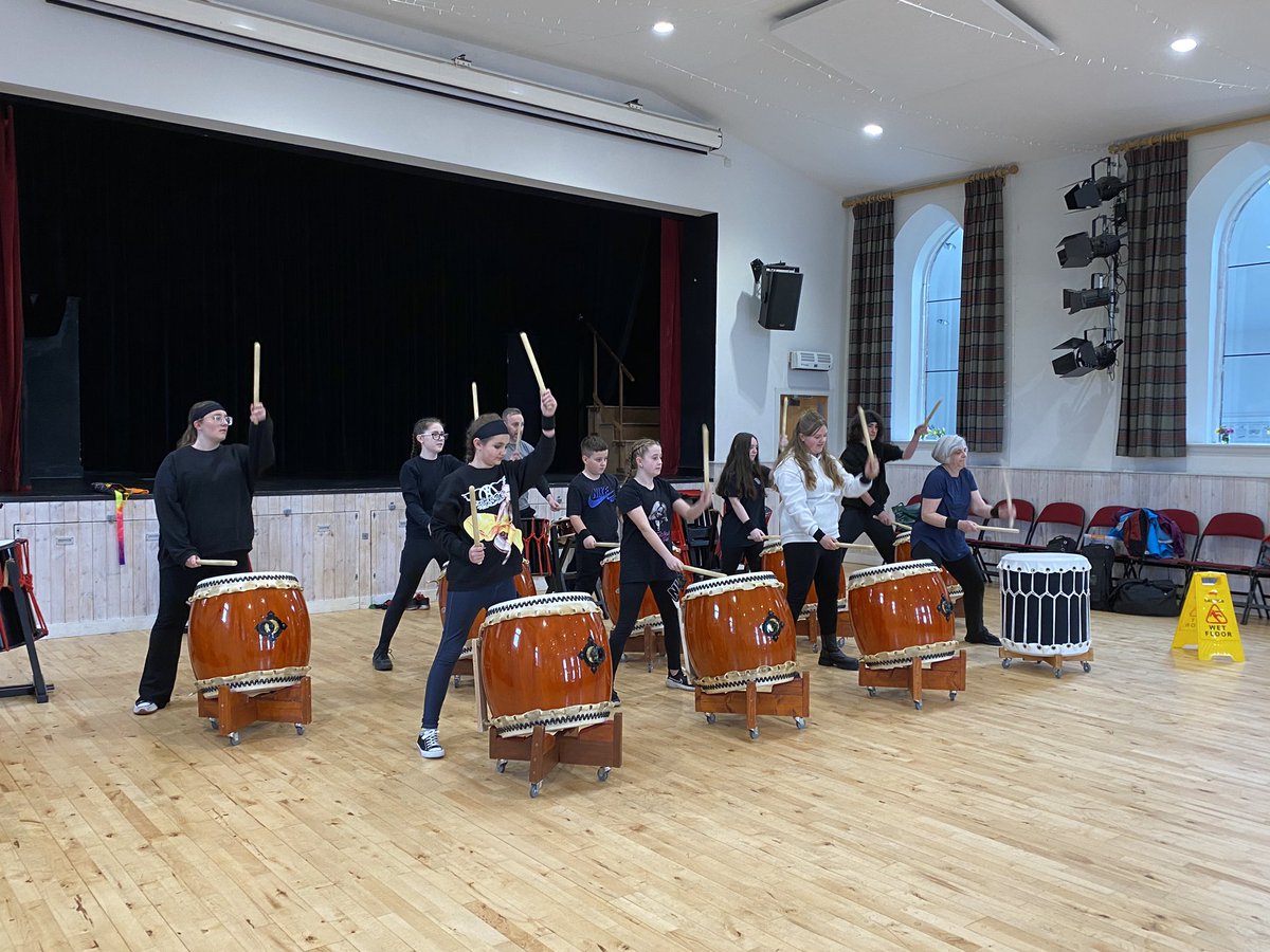d1mccrory's tweet photo. @Calderside_Arts well done Mrs Ross and our Taiko pupils. #taiko #scottishtaikofestival great playing https://t.co/V8UXtCR5HP