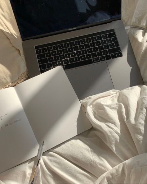bexkyn's tweet photo. dhr || birthday crack drabble || fourth-wall breaking || self-indulging for my birthday 🤣😉

\\

“You know, Granger. We actually do need to start planning for this whole wedding thing or we are never going to get married.”

“Do we have to? I mean—we’re both completely fine https://t.co/UimNdDkqBO