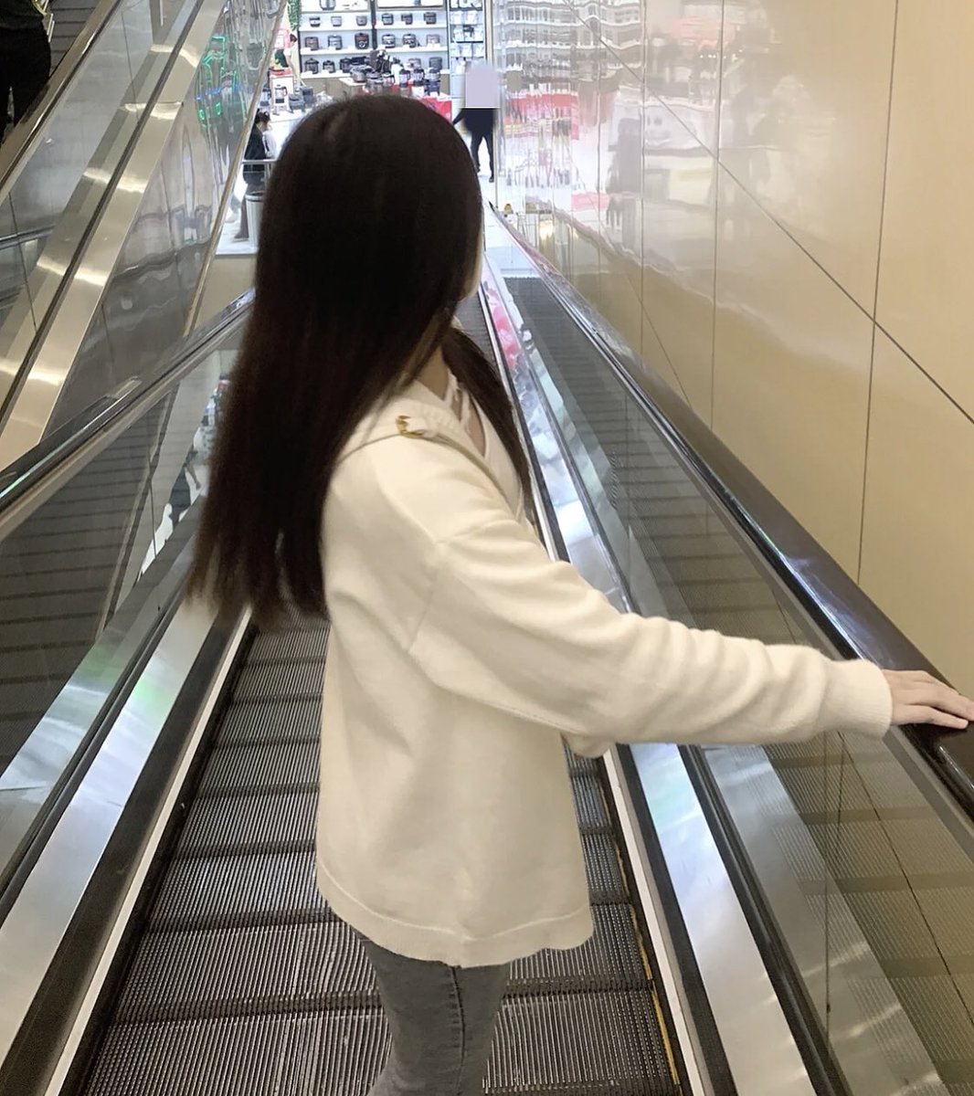 cooley_nylaa's tweet photo. 超市是一个很出片的地方 当然要多拍几张好看的照片啦 https://t.co/YRnbT3KlhB
