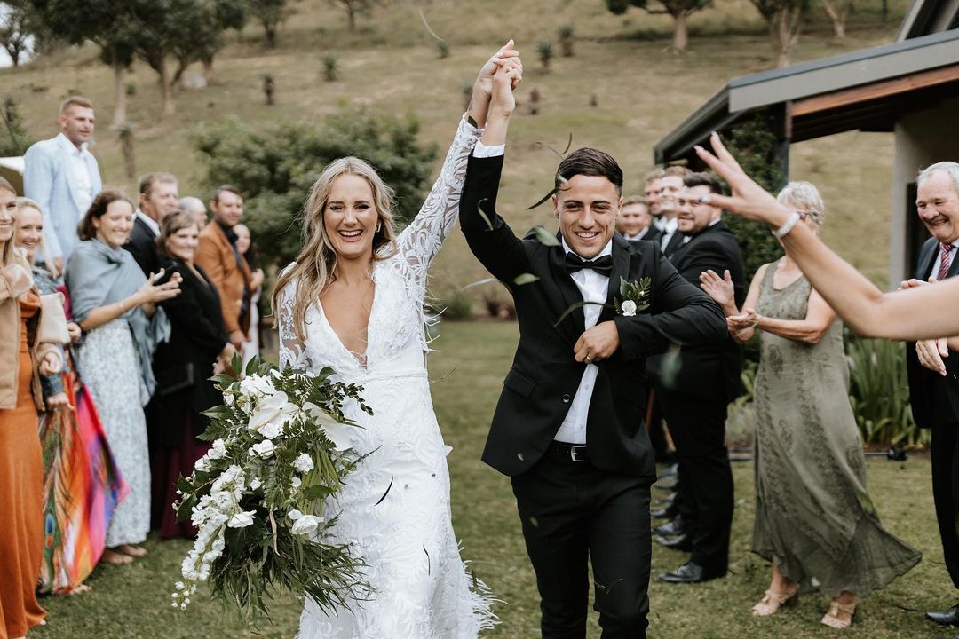 SunrisersEC's tweet photo. Congratulations to Mr and Mrs Ackerman! May the partnership last for eternity 🧡

📸: @MarquesA_65 https://t.co/tjnNaJ2z7H