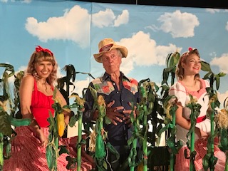 Pat_Boone's tweet photo. Some behind-the-scenes pics of my new "Grits" music video!
#raystevensmusic #larrygatlinandthegatlinbrothers #lorriemorgan #deborahallen #deanmiller #jimmynichols #tonyaginnetti #frankmyers #grits #dmctunes1 #johnguess #chrisashburn #paulleim #chrisleuzinger #jonathanrichter https://t.co/8wvVsM8GkV