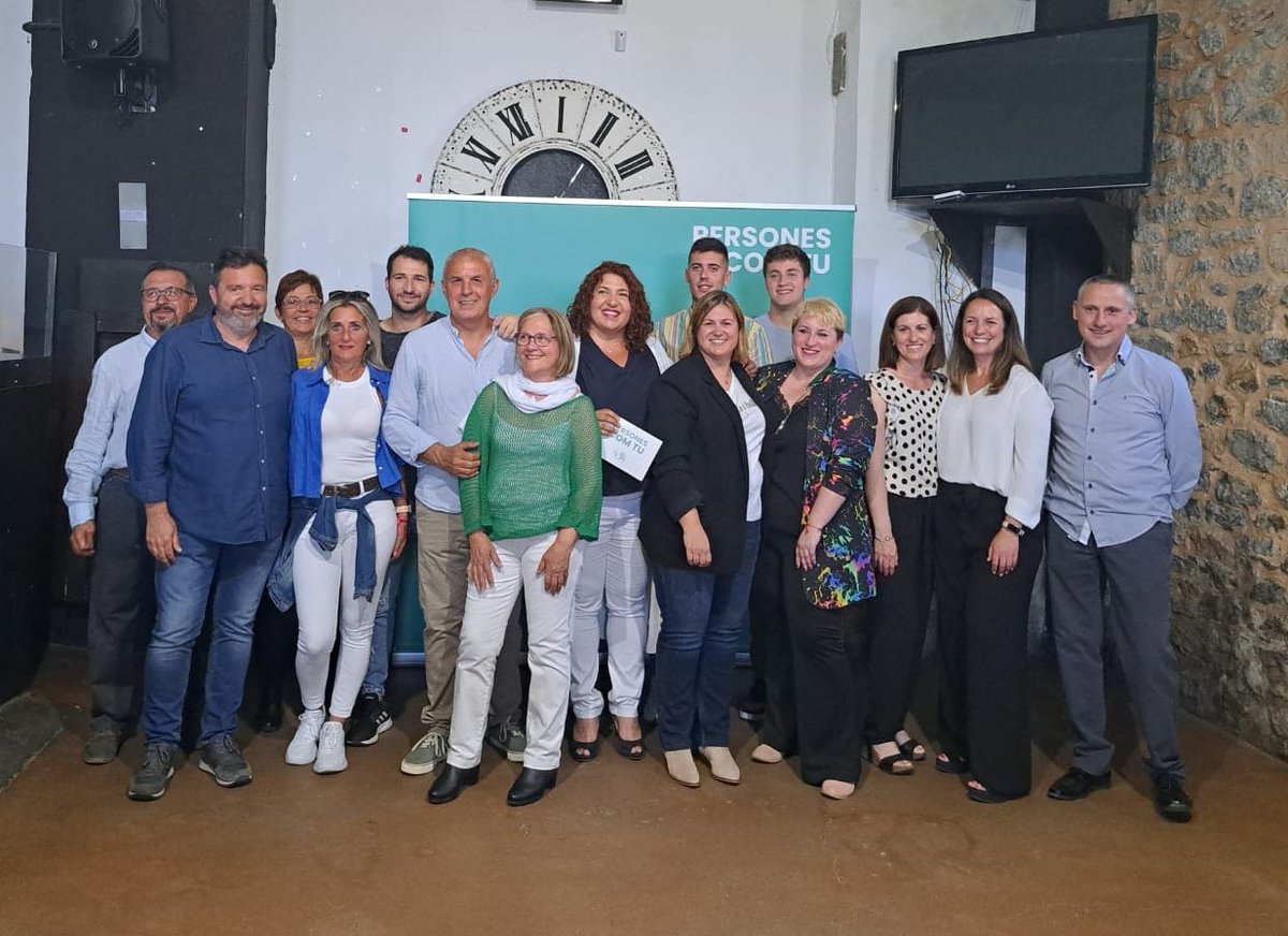 elPiArta's tweet photo. Amb molta força i un gran equip al costat de @MAntSureda estam preparats per seguir amb les polítiques de proximitat i de sentit comú a Artà i la Colònia.
Som un grup obert, de #personescomtu que ens posam a la teva disposició. https://t.co/vfRh51Ny6j